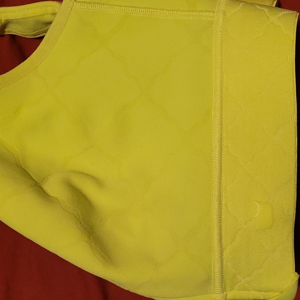 SheFit sports bra